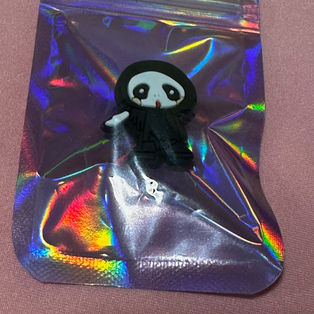 Croc charm
